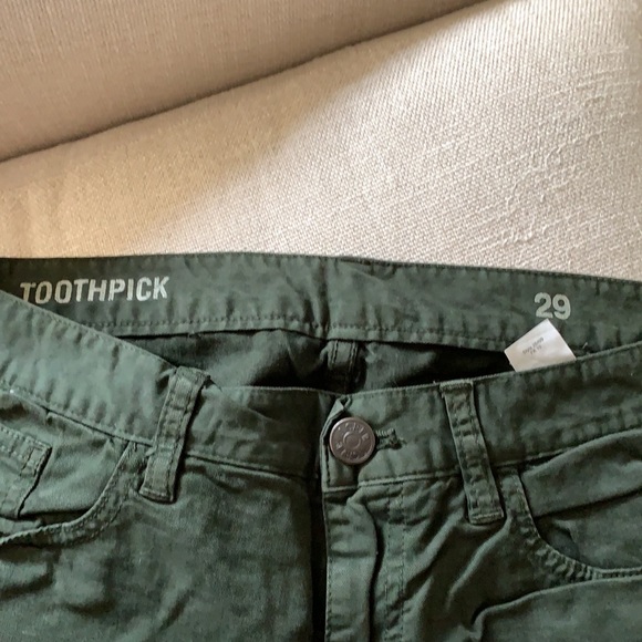 J Crew Green Pants - Picture 2 of 3
